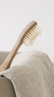 Your friendly reminder…you’re due for a cleaning 🦷🫧

Routine visits every six months help keep your smile healthy, fresh, and feeling it’s best. If you’re ready to book in, fill out the form in our bio and we will get back to you in 24 hours.